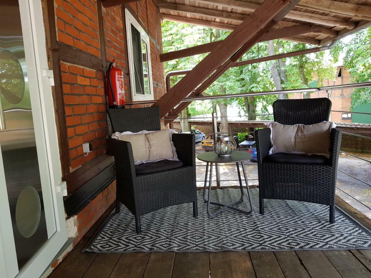 Grosse, Helle Ferienwohnung Mit 2 Balkonen Auf Dem Bauernhof In Der Lueneburger Heide Oetzen Exteriör bild
